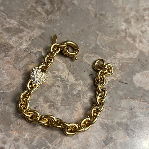 Joan Rivers goldtone rhinestone heart café bracelet large link - Picture 4 of 4